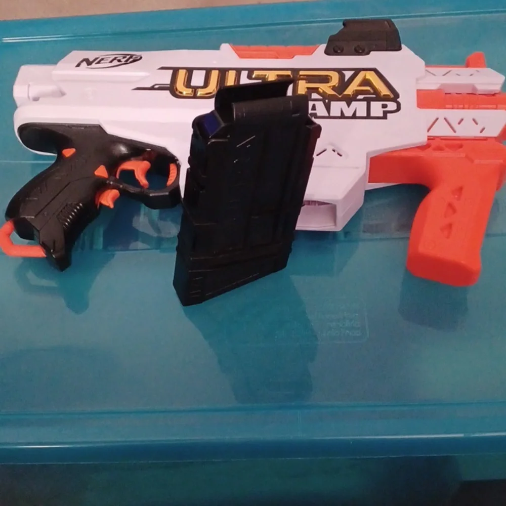 Nerf Gun - Picture 3 of 3